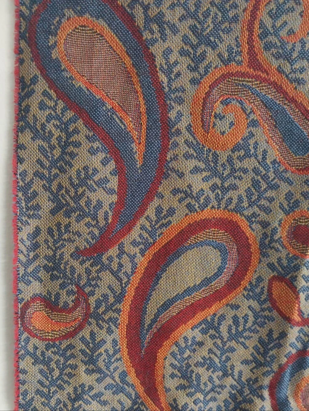 Johnstons of Elgin Made in Scotland Multicolor Paisley Fine Merino Wool Scarf